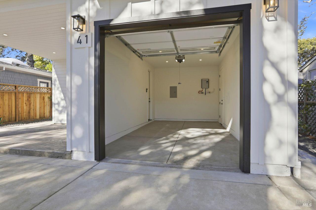 Detail Gallery Image 33 of 37 For 41 Park Dr, San Anselmo,  CA 94960 - 3 Beds | 2/1 Baths