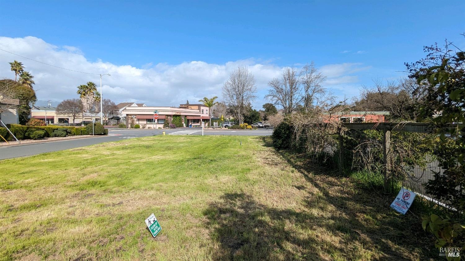 Front Image Thumbnail for BA326019479