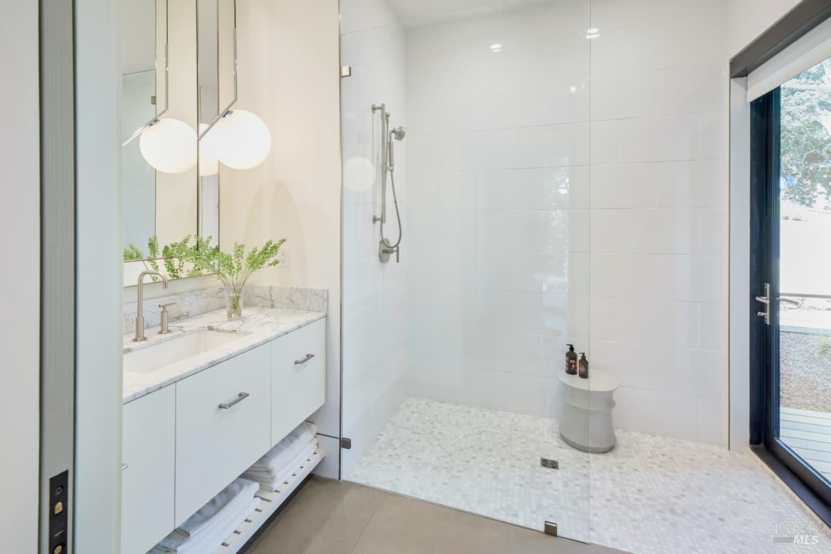 Detail Gallery Image 64 of 73 For 710 Soscol Creek Rd, Napa,  CA 94558 - 5 Beds | 5/1 Baths