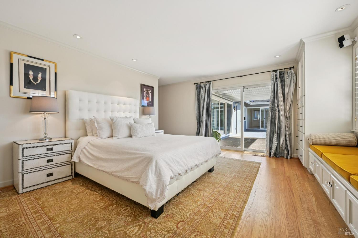 Detail Gallery Image 34 of 61 For 113 Convent Ct, San Rafael,  CA 94901 - 3 Beds | 2/2 Baths