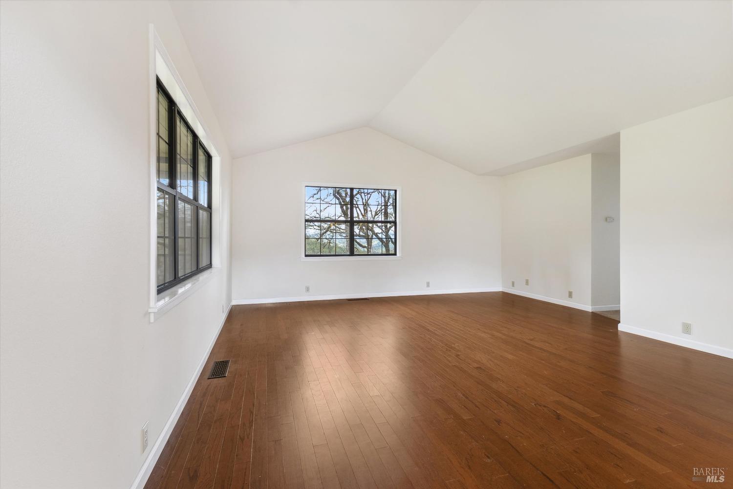 Detail Gallery Image 12 of 75 For 8401 Brandywine Dr, Ukiah,  CA 95482 - 2 Beds | 1 Baths