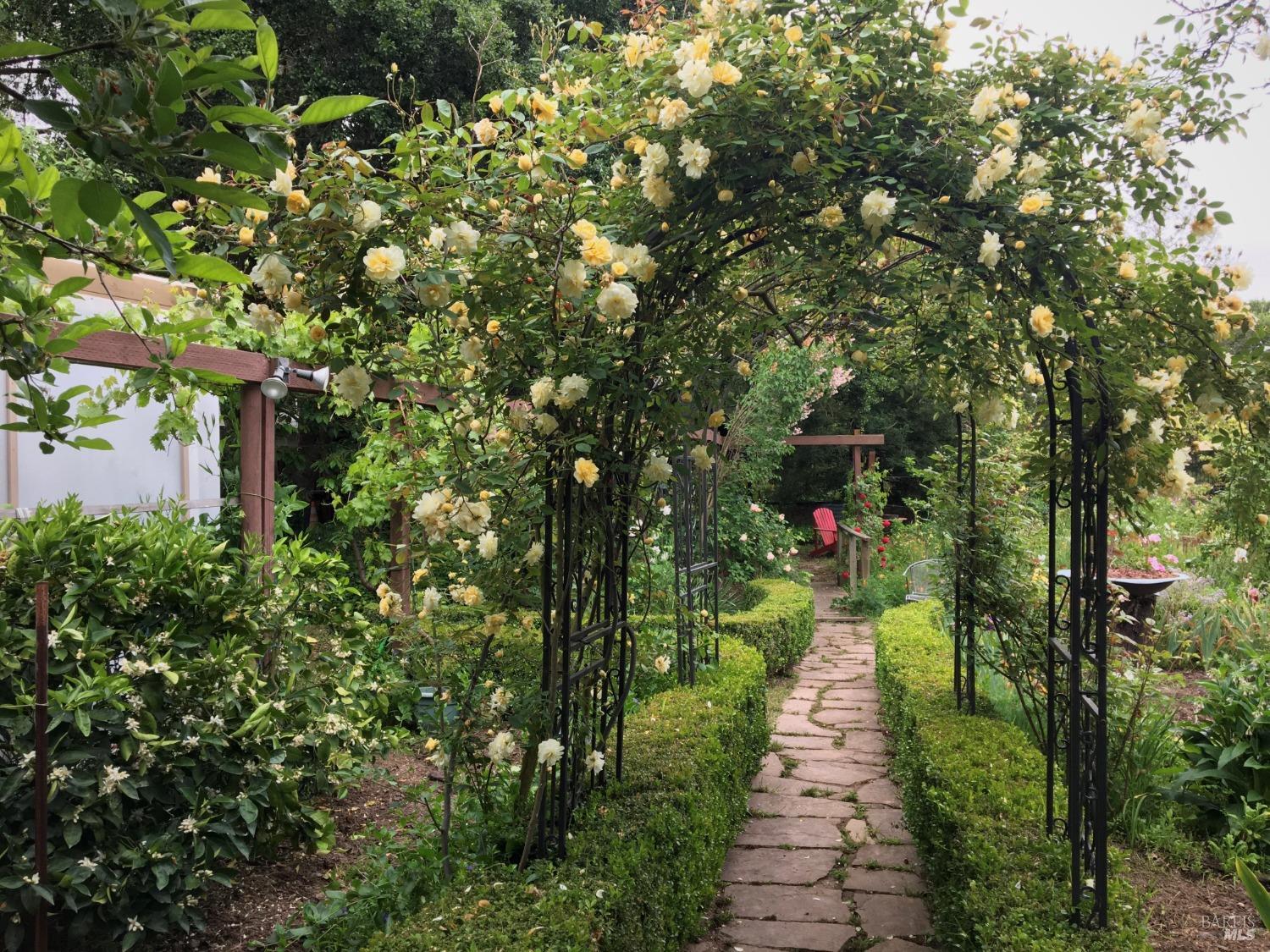 Detail Gallery Image 80 of 95 For 4038 E 3rd Ave, Napa,  CA 94558 - 4 Beds | 3 Baths