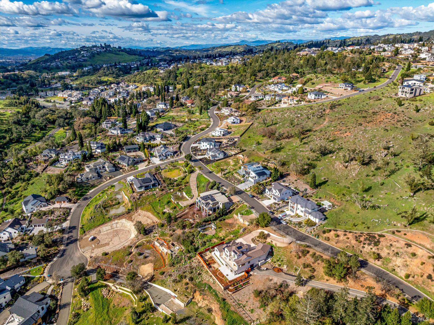 Detail Gallery Image 8 of 12 For 3648 Crown Hill Dr, Santa Rosa,  CA 95404 - – Beds | – Baths