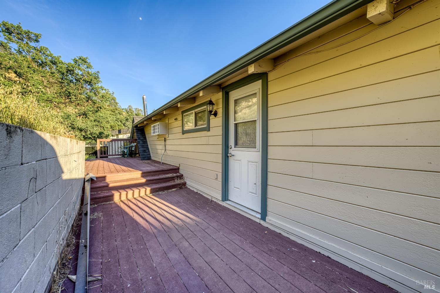 Detail Gallery Image 29 of 43 For 12620 Lakeshore Dr, Clearlake,  CA 95422 - 3 Beds | 1/1 Baths