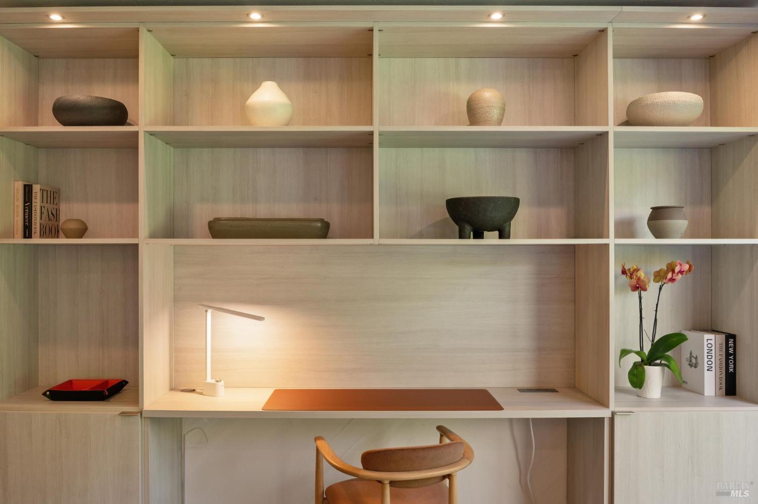 Detail Gallery Image 14 of 58 For 2 Lyford Dr #6,  Tiburon,  CA 94920 - 2 Beds | 2 Baths