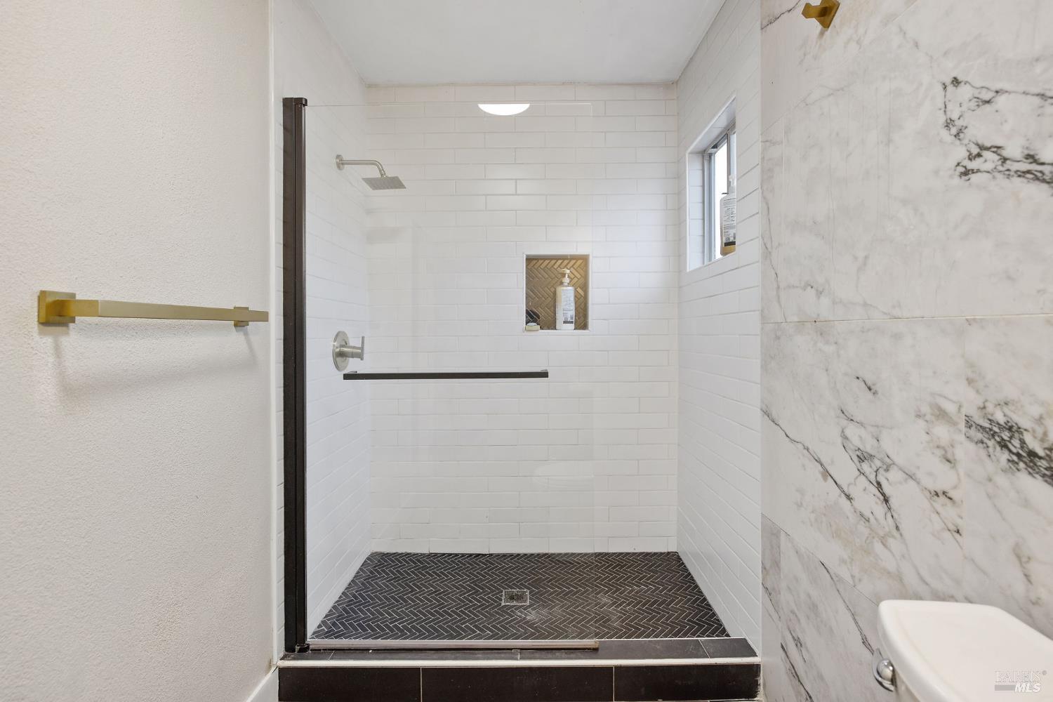 Detail Gallery Image 47 of 57 For 31460 Road 160 Rd, Visalia,  CA 93292 - 4 Beds | 3 Baths