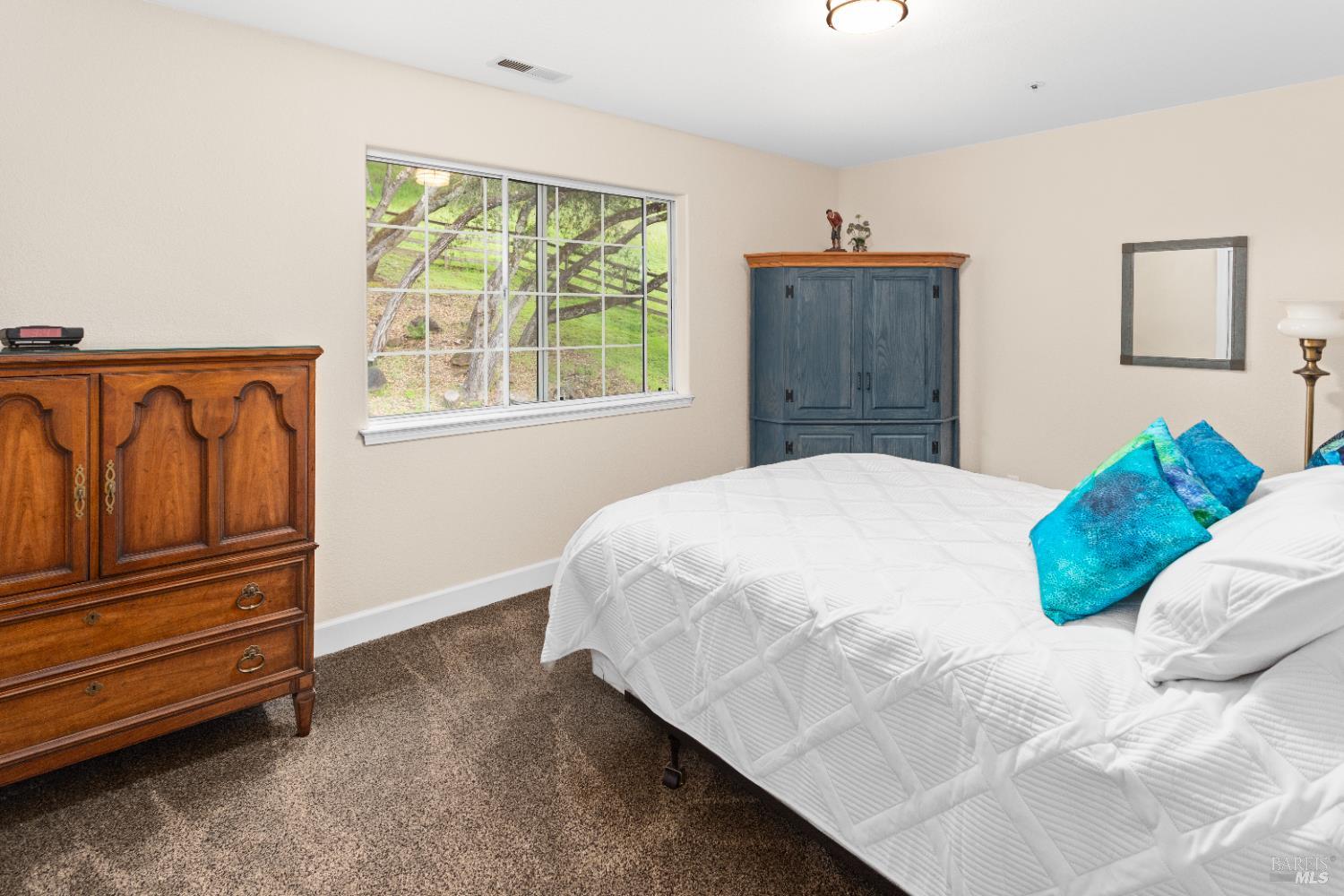 Detail Gallery Image 29 of 50 For 810 Revel Rd, Healdsburg,  CA 95448 - 4 Beds | 3 Baths