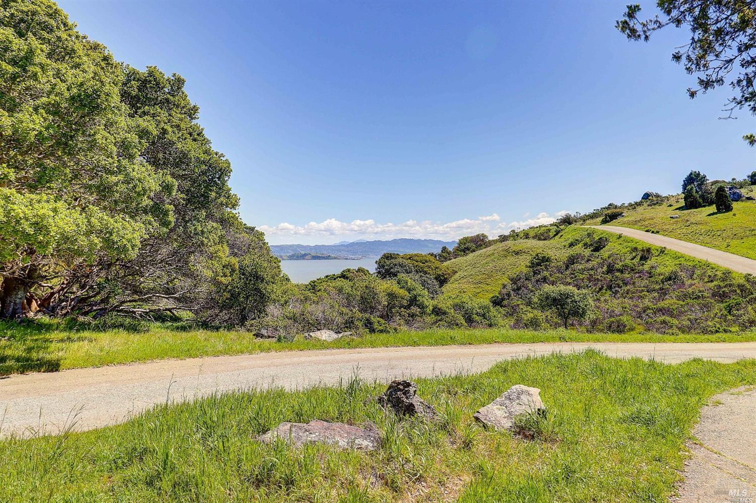 Detail Gallery Image 63 of 64 For 5002 Paradise Dr, Tiburon,  CA 94920 - 4 Beds | 2/1 Baths