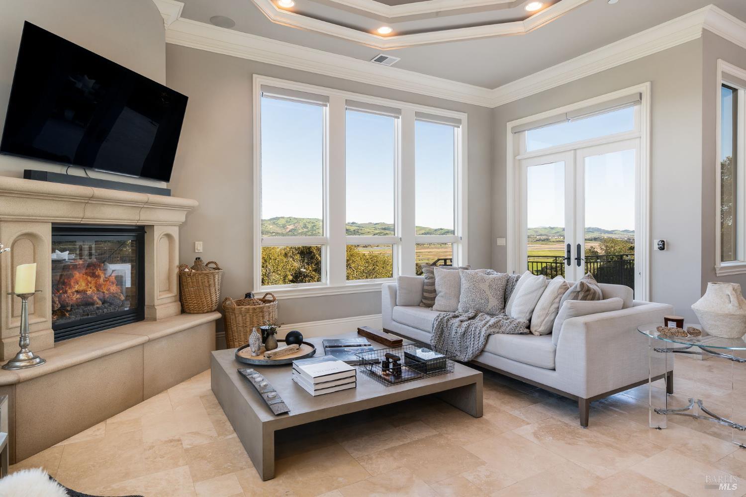 Detail Gallery Image 25 of 68 For 10 Canterbury Dr, Napa,  CA 94558 - 3 Beds | 3/1 Baths