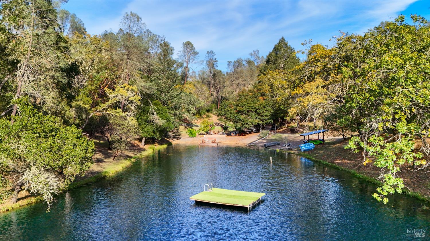 Detail Gallery Image 6 of 11 For 22700 Walling Rd, Geyserville,  CA 95441 - 3 Beds | 3/1 Baths