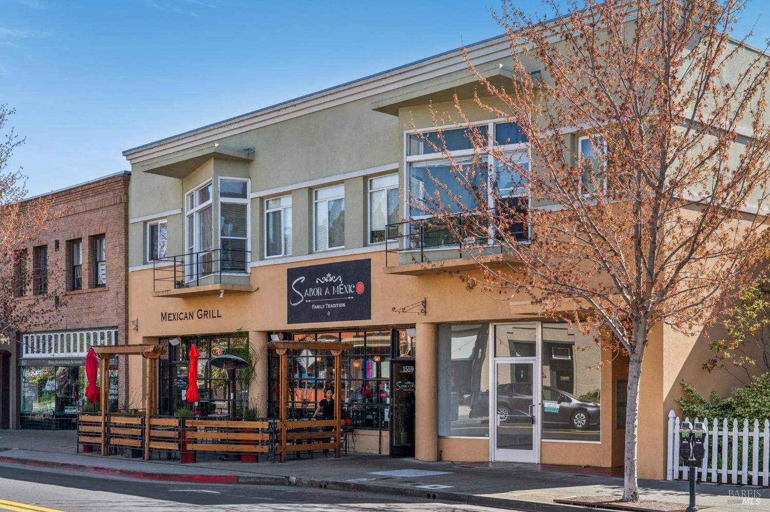 Detail Gallery Image 76 of 80 For 102 F St, San Rafael,  CA 94901 - 5 Beds | 4 Baths