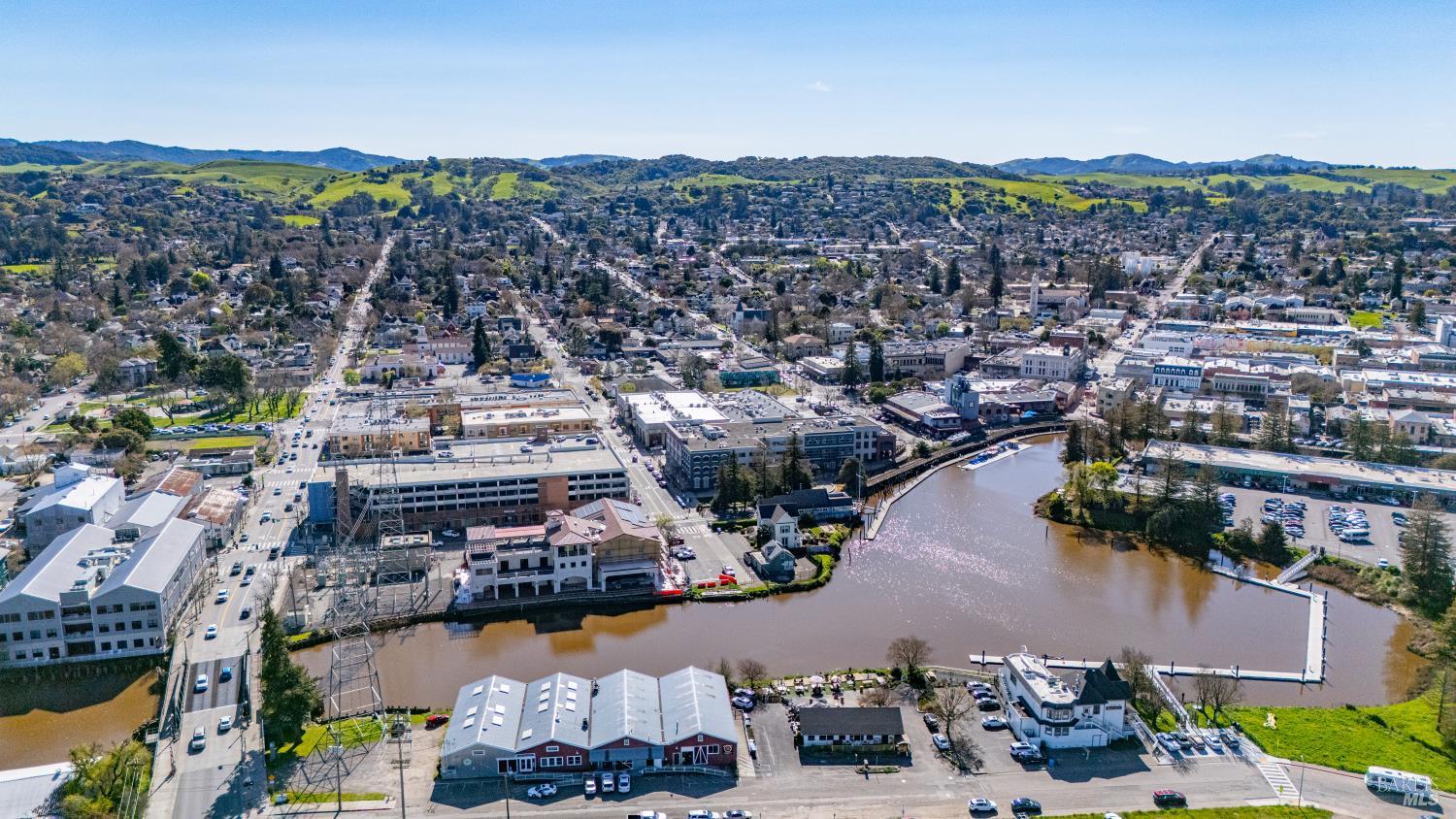 Detail Gallery Image 36 of 39 For 712 E Washington St, Petaluma,  CA 94952 - 2 Beds | 1 Baths