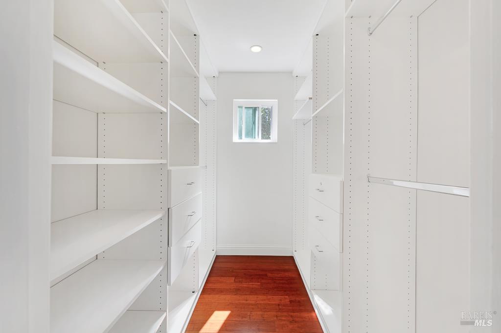 Detail Gallery Image 18 of 31 For 8148 Bodega Ave, Sebastopol,  CA 95472 - 3 Beds | 1/1 Baths