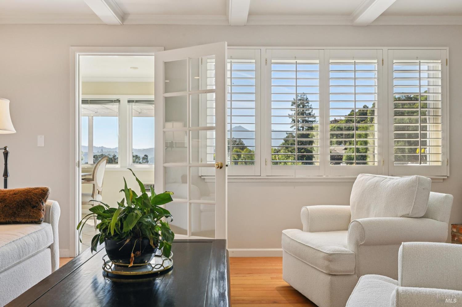 Detail Gallery Image 21 of 61 For 113 Convent Ct, San Rafael,  CA 94901 - 3 Beds | 2/2 Baths