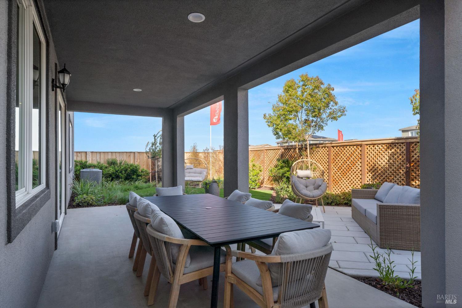 Detail Gallery Image 4 of 42 For 513 Eagle Cir, Oakley,  CA 94561 - 4 Beds | 3 Baths