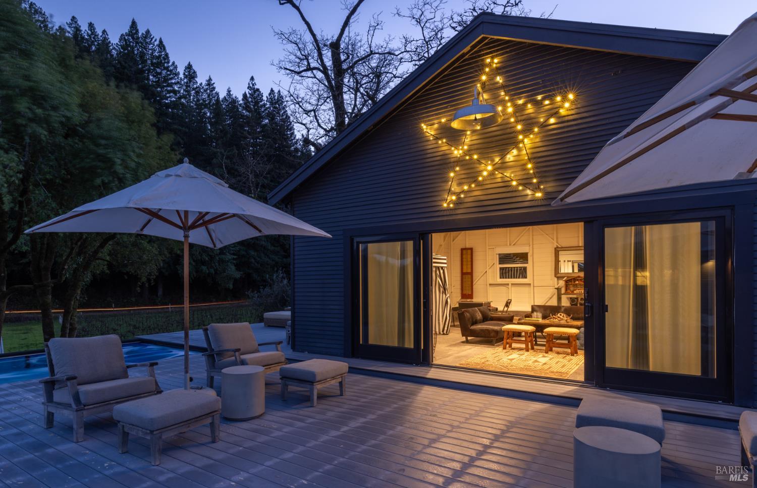 Detail Gallery Image 33 of 57 For 8781 Martinelli Rd, Forestville,  CA 95436 - 4 Beds | 4 Baths