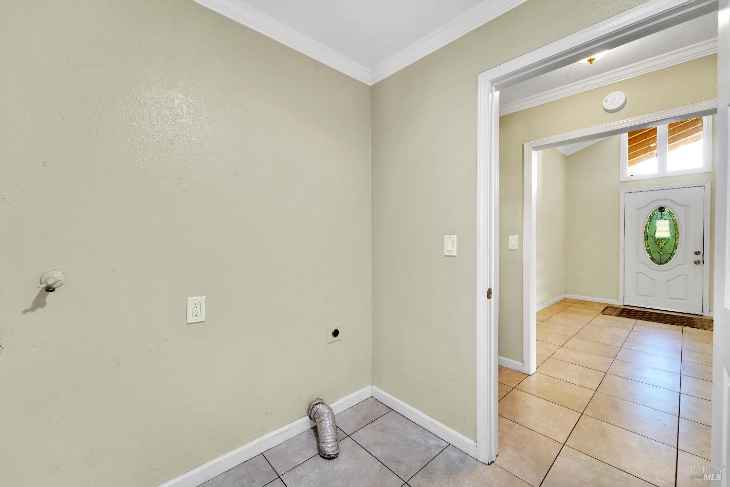 Detail Gallery Image 10 of 20 For 307 Brunswick Dr, Vallejo,  CA 94591 - 3 Beds | 2/1 Baths
