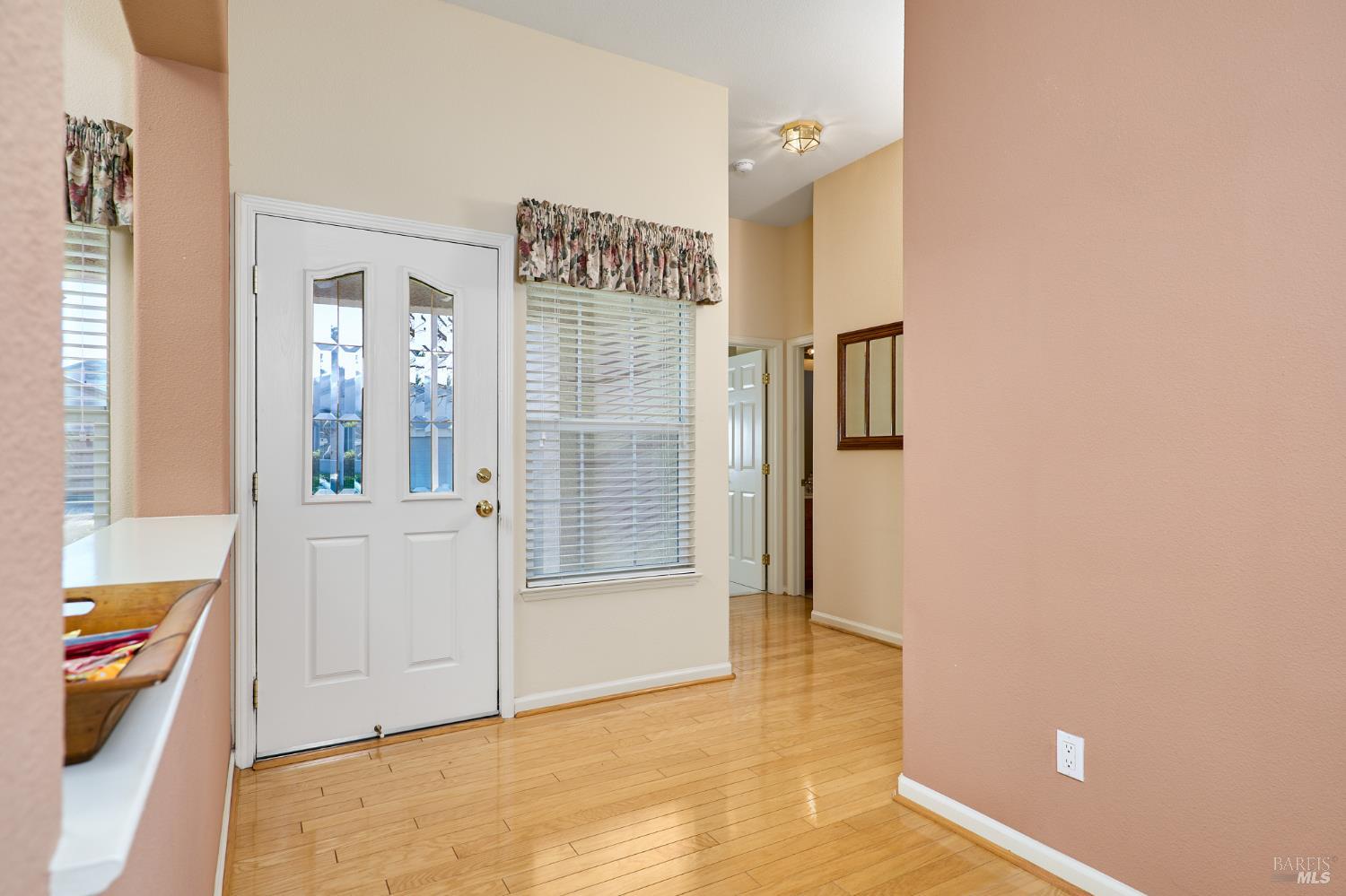 Detail Gallery Image 4 of 32 For 570 Turnberry Ter, Rio Vista,  CA 94571 - 2 Beds | 2/1 Baths