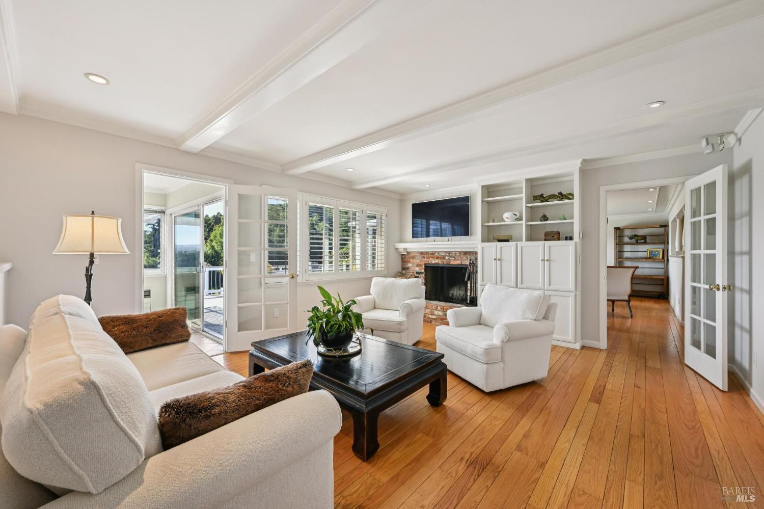 Detail Gallery Image 23 of 61 For 113 Convent Ct, San Rafael,  CA 94901 - 3 Beds | 2/2 Baths