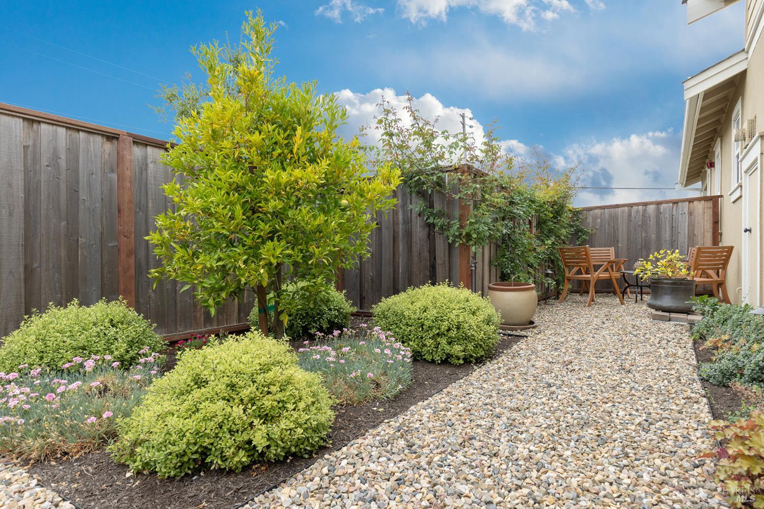 Detail Gallery Image 50 of 56 For 2453 Francisco Ave, Santa Rosa,  CA 95403 - 4 Beds | 3 Baths