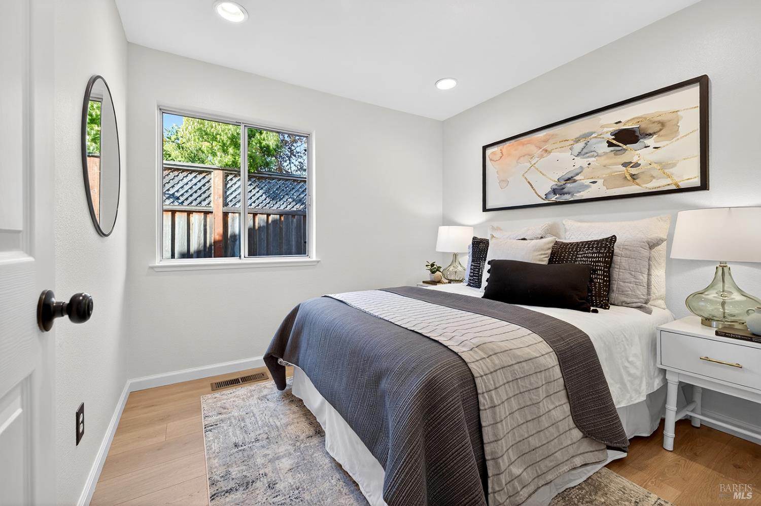 Detail Gallery Image 22 of 48 For 1056 Esparto Ct, Windsor,  CA 95492 - 3 Beds | 2 Baths