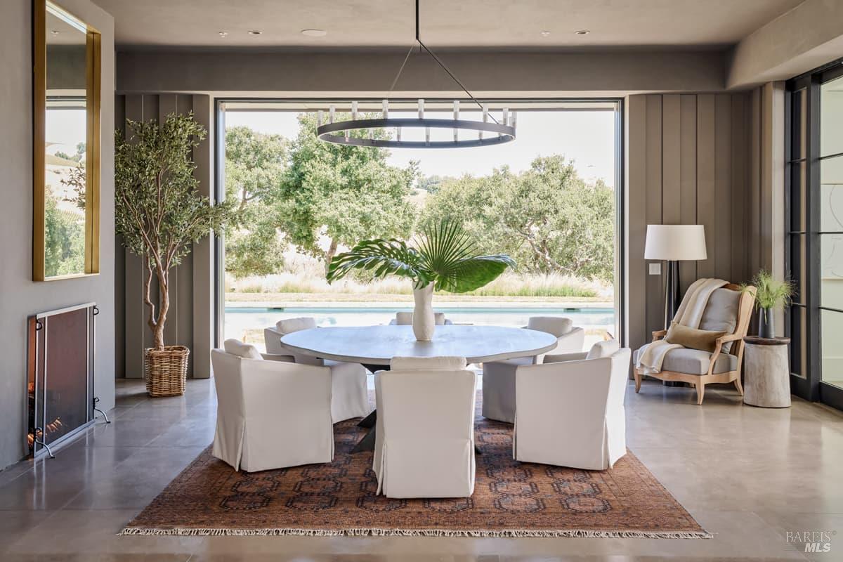 Detail Gallery Image 25 of 73 For 710 Soscol Creek Rd, Napa,  CA 94558 - 5 Beds | 5/1 Baths