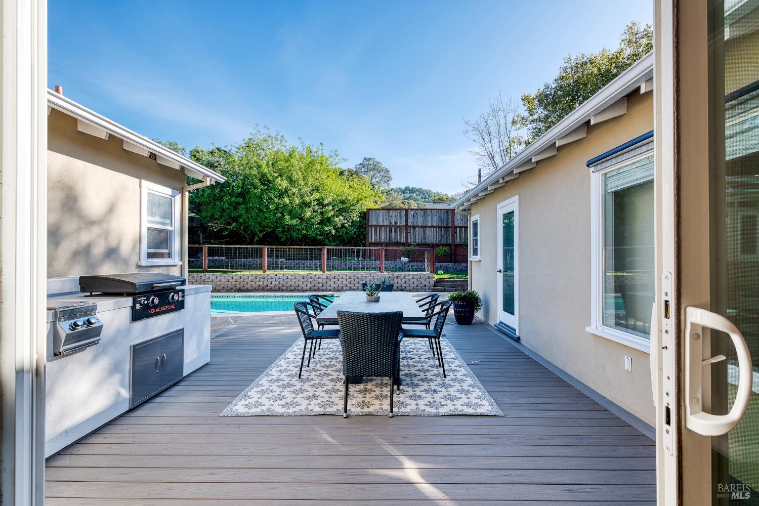 Detail Gallery Image 27 of 47 For 237 Alameda De La Loma Unkn, Novato,  CA 94949 - 3 Beds | 3 Baths