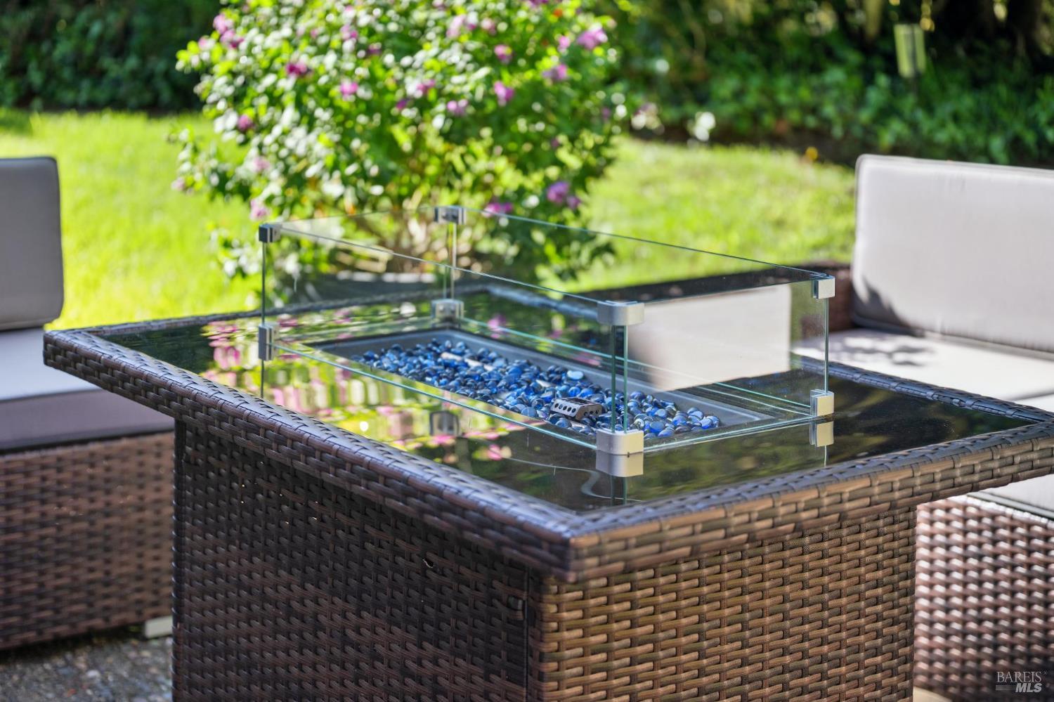 Detail Gallery Image 52 of 58 For 2 Lyford Dr #6,  Tiburon,  CA 94920 - 2 Beds | 2 Baths