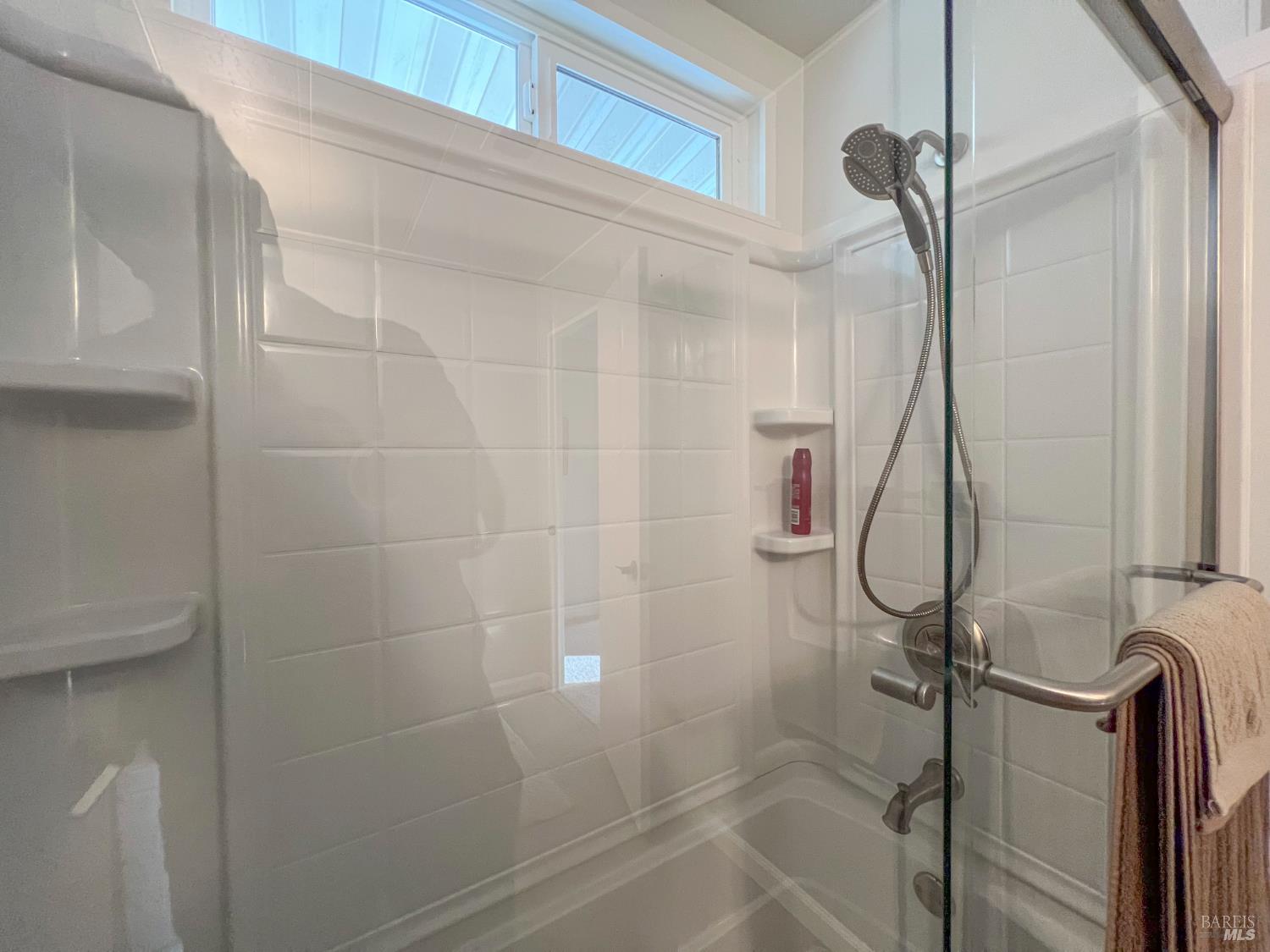 Detail Gallery Image 39 of 66 For 145 Bear Flag Rd, Sonoma,  CA 95476 - 3 Beds | 2 Baths