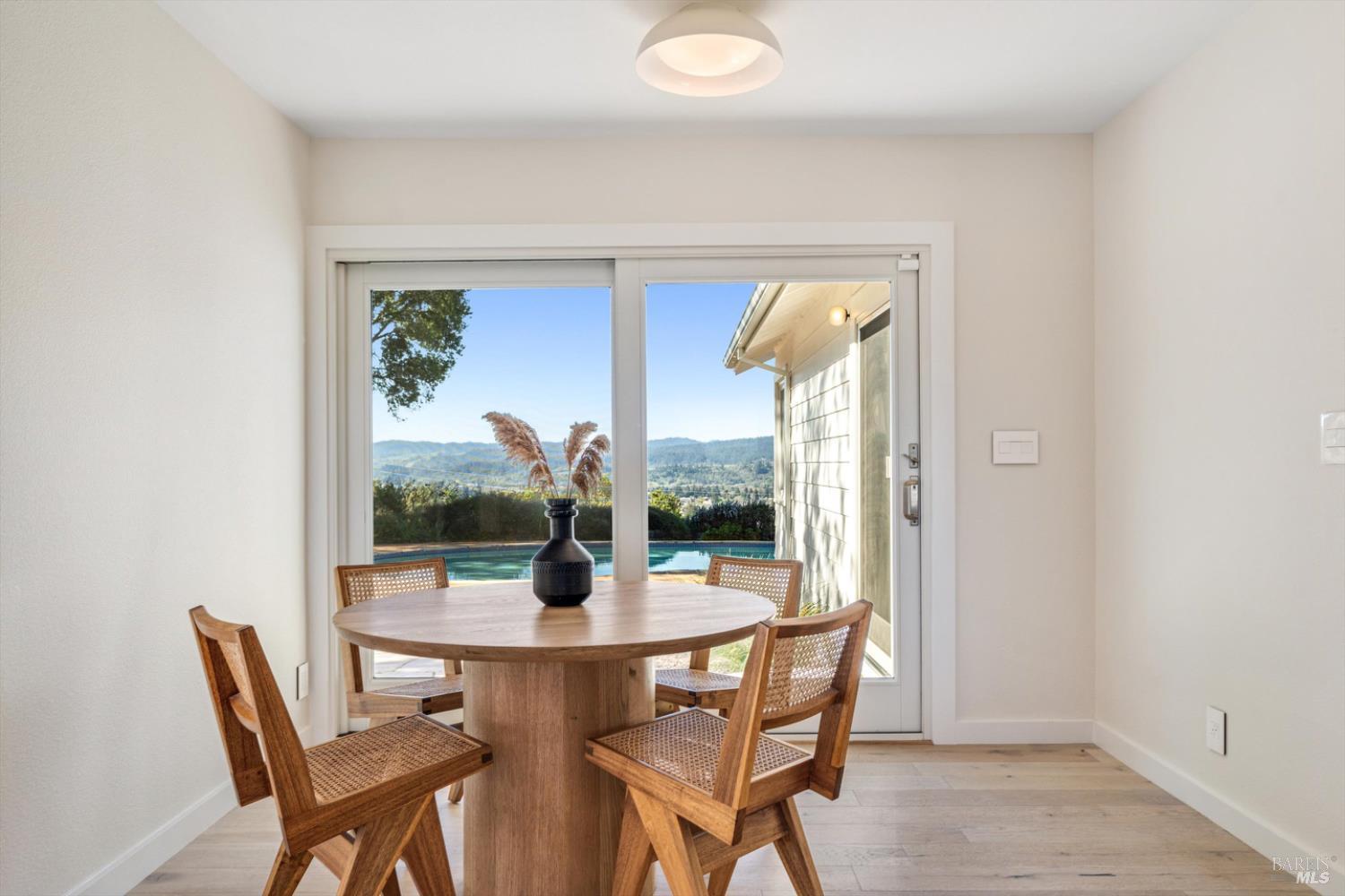 Detail Gallery Image 36 of 70 For 1236 N Fitch Mountain Rd, Healdsburg,  CA 95448 - 3 Beds | 2/1 Baths