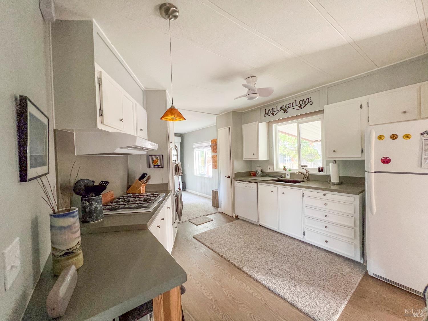 Detail Gallery Image 24 of 66 For 145 Bear Flag Rd, Sonoma,  CA 95476 - 3 Beds | 2 Baths