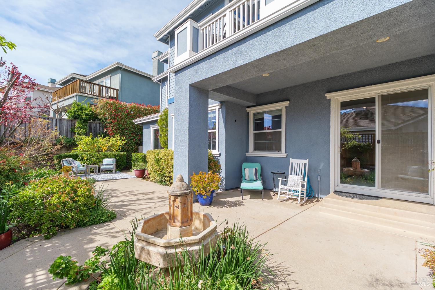 Detail Gallery Image 27 of 28 For 132 Pinheiro Cir, Novato,  CA 94945 - 3 Beds | 2/1 Baths