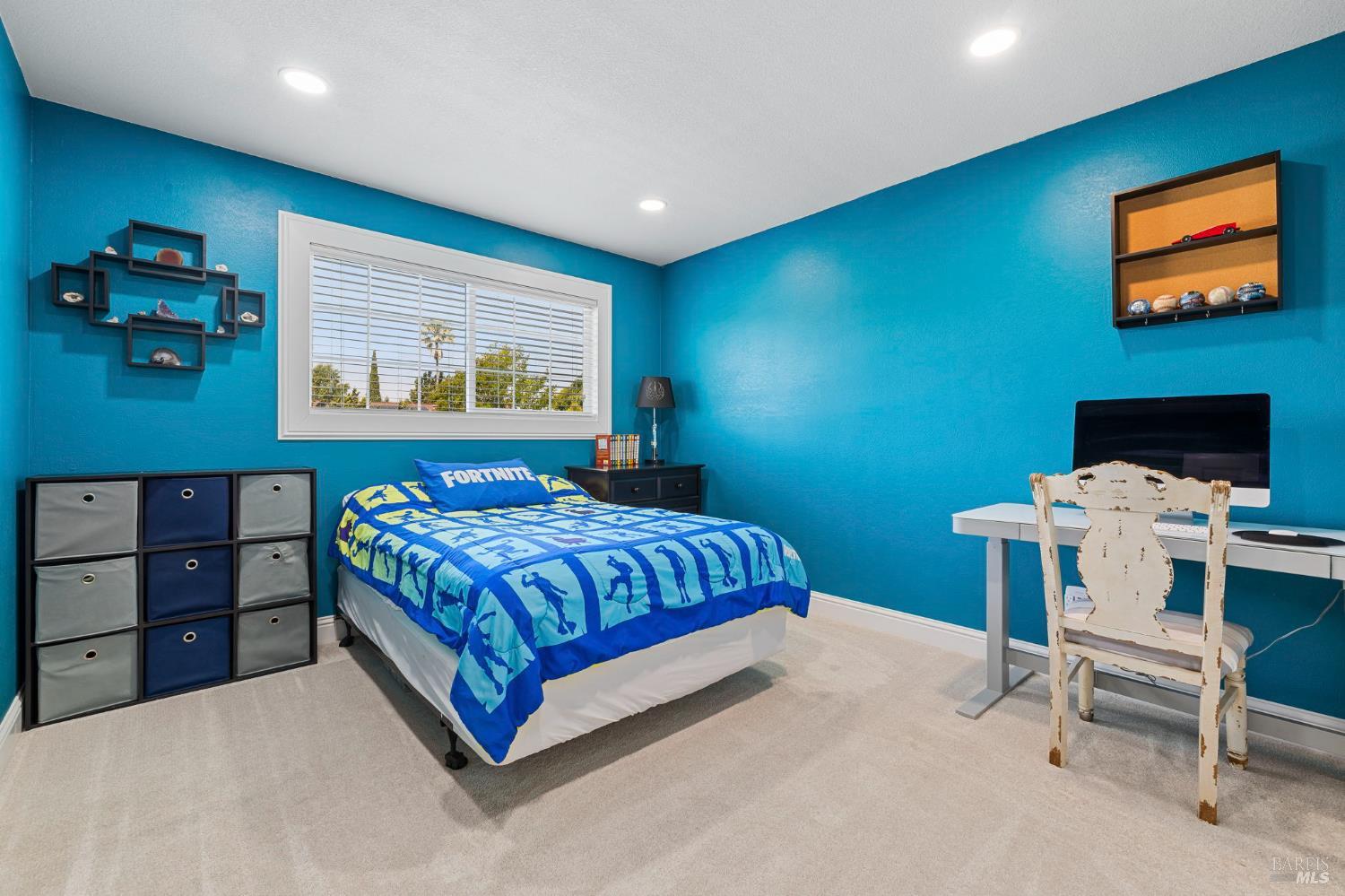 Detail Gallery Image 21 of 41 For 5328 Daniel Dr, Rohnert Park,  CA 94928 - 4 Beds | 3 Baths