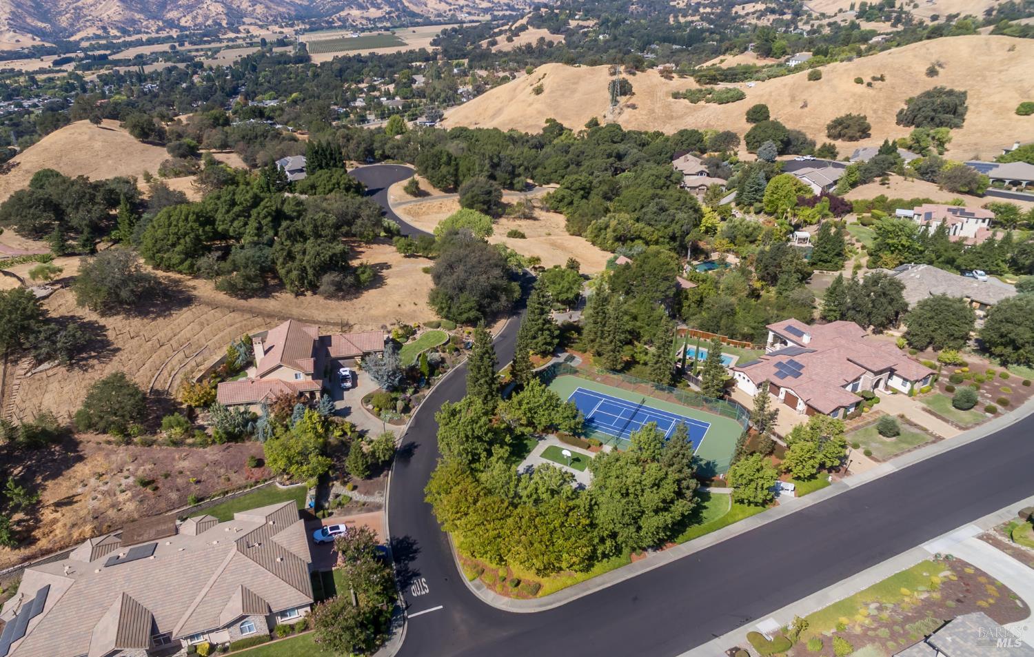 Detail Gallery Image 3 of 9 For 2030 Pinecrest Ct, Vacaville,  CA 95688 - – Beds | – Baths