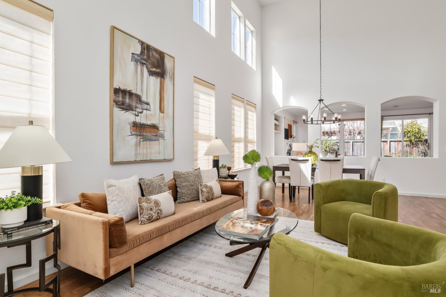 Detail Gallery Image 4 of 26 For 62 Richardson Rd, Novato,  CA 94949 - 5 Beds | 3 Baths