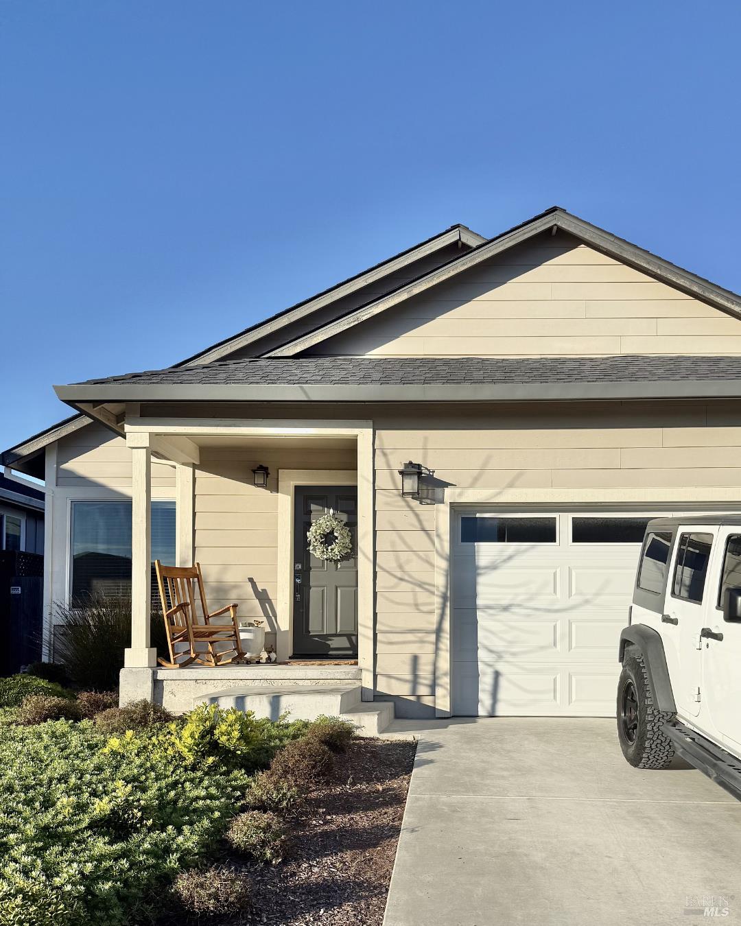 Front Image Thumbnail for BA326019131