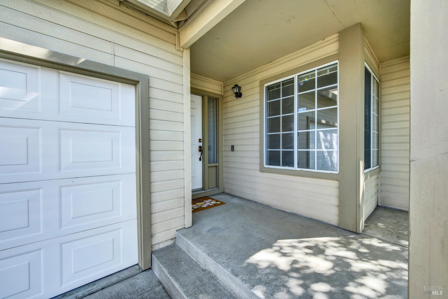 Detail Gallery Image 10 of 50 For 329 Ridgecrest Cir, Suisun City,  CA 94585 - 2 Beds | 2 Baths