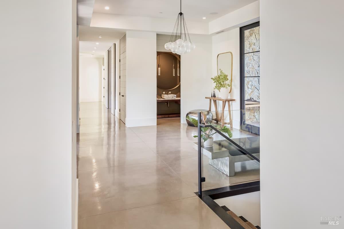 Detail Gallery Image 15 of 73 For 710 Soscol Creek Rd, Napa,  CA 94558 - 5 Beds | 5/1 Baths