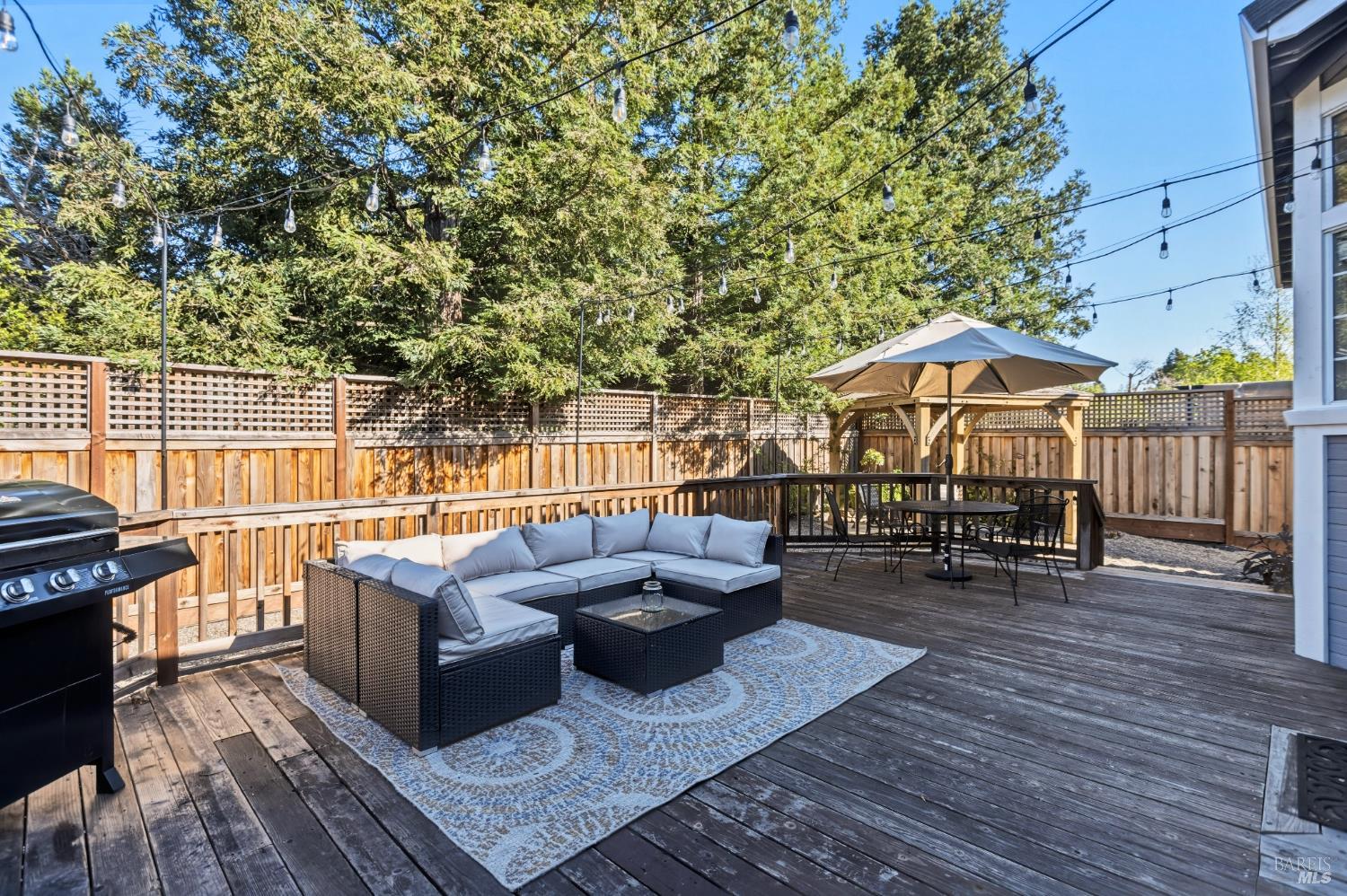 Detail Gallery Image 38 of 57 For 134 Grevillia Dr, Petaluma,  CA 94952 - 4 Beds | 3 Baths