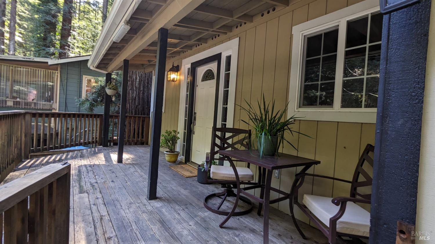 Detail Gallery Image 4 of 24 For 19026 Hidden Valley Rd, Guerneville,  CA 95446 - 3 Beds | 2 Baths