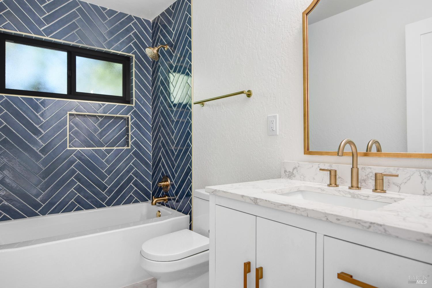 Detail Gallery Image 38 of 48 For 690 Hudson Ct, Sonoma,  CA 95476 - 4 Beds | 3 Baths