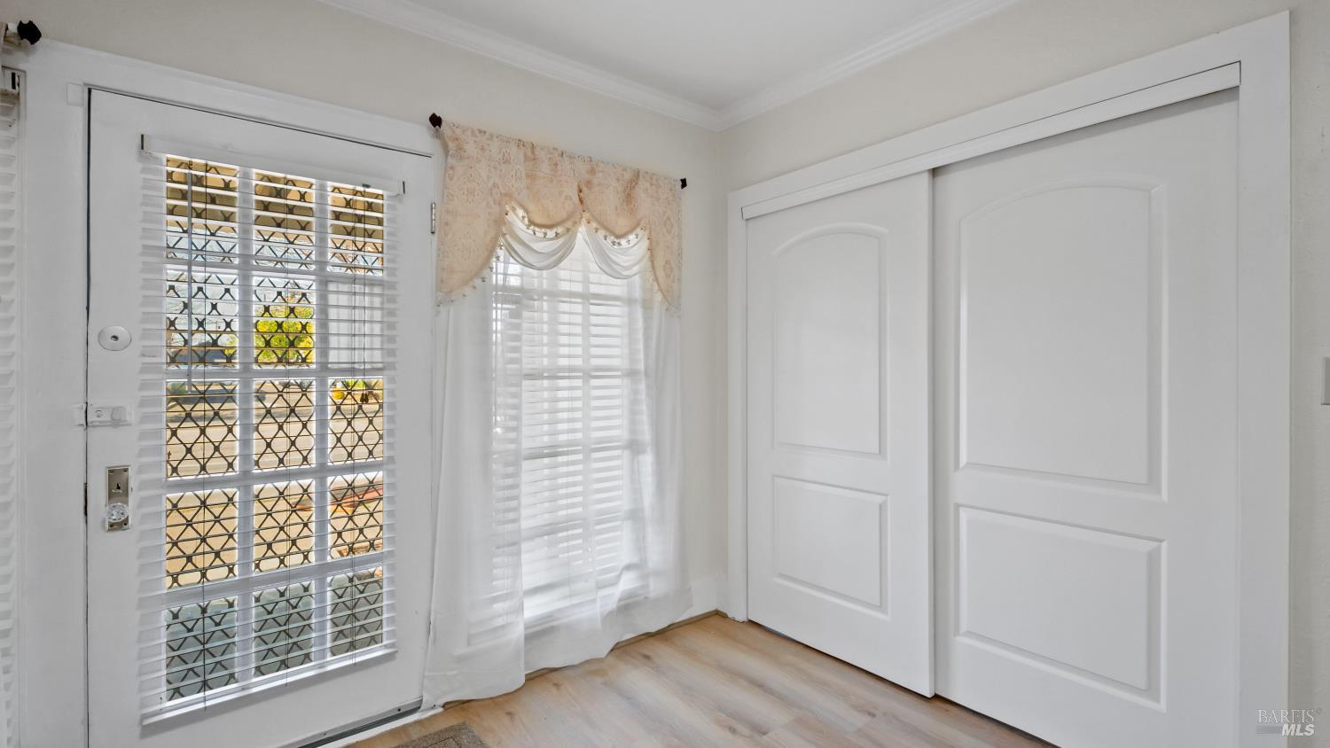 Detail Gallery Image 8 of 39 For 712 E Washington St, Petaluma,  CA 94952 - 2 Beds | 1 Baths