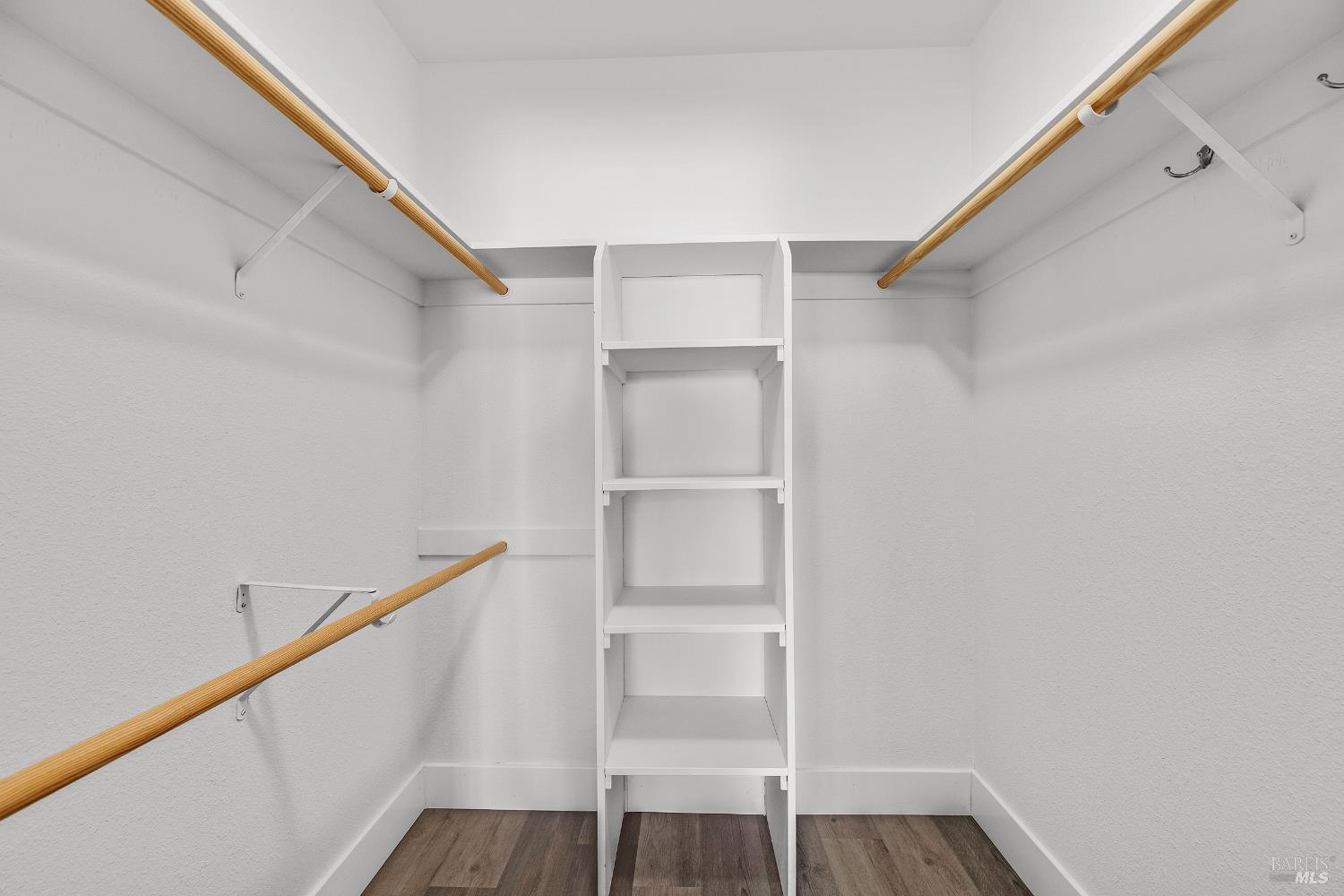 Detail Gallery Image 16 of 30 For 36 Bridle Path Ln, Novato,  CA 94945 - 2 Beds | 2 Baths