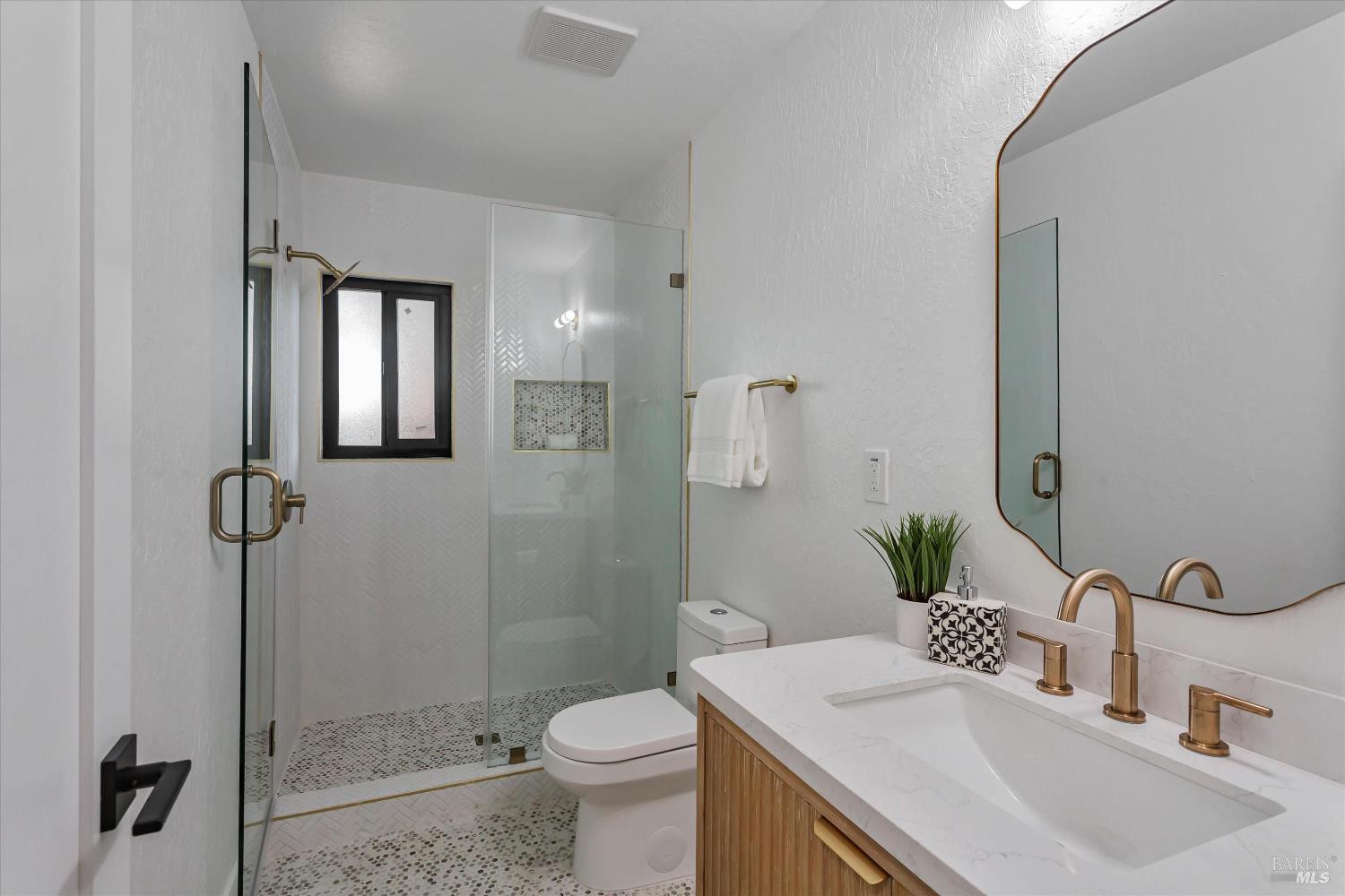 Detail Gallery Image 35 of 48 For 690 Hudson Ct, Sonoma,  CA 95476 - 4 Beds | 3 Baths