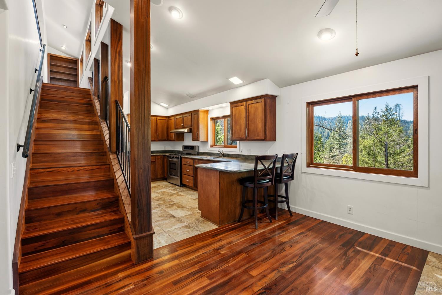 Detail Gallery Image 13 of 41 For 18210 Old Ukiah Pine Rd, Potter Valley,  CA 95469 - 3 Beds | 2 Baths