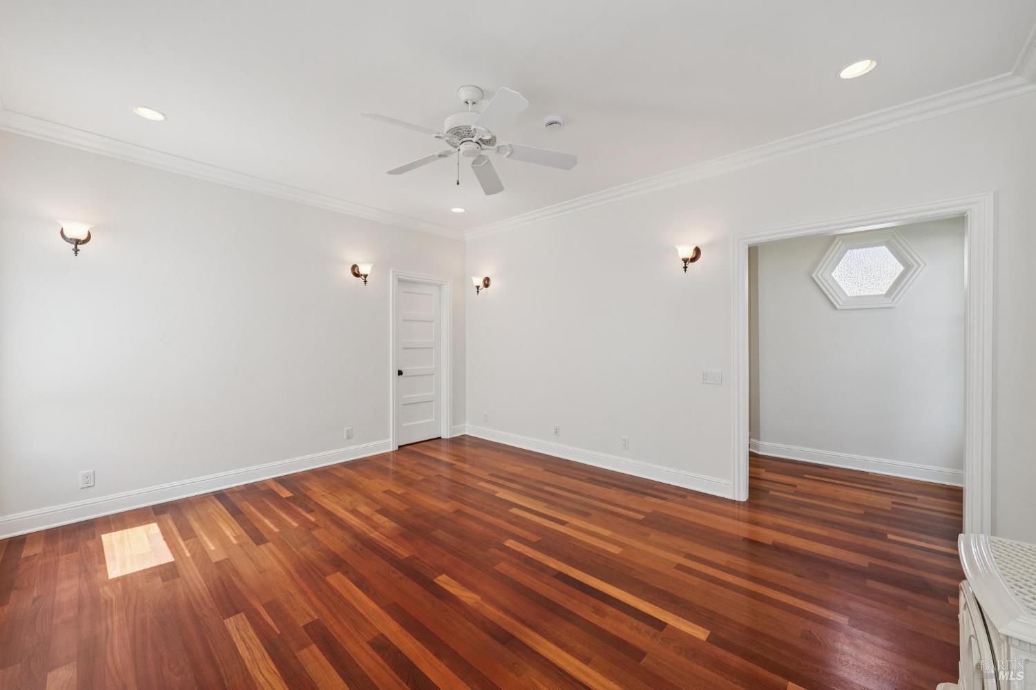 Detail Gallery Image 28 of 80 For 102 F St, San Rafael,  CA 94901 - – Beds | – Baths