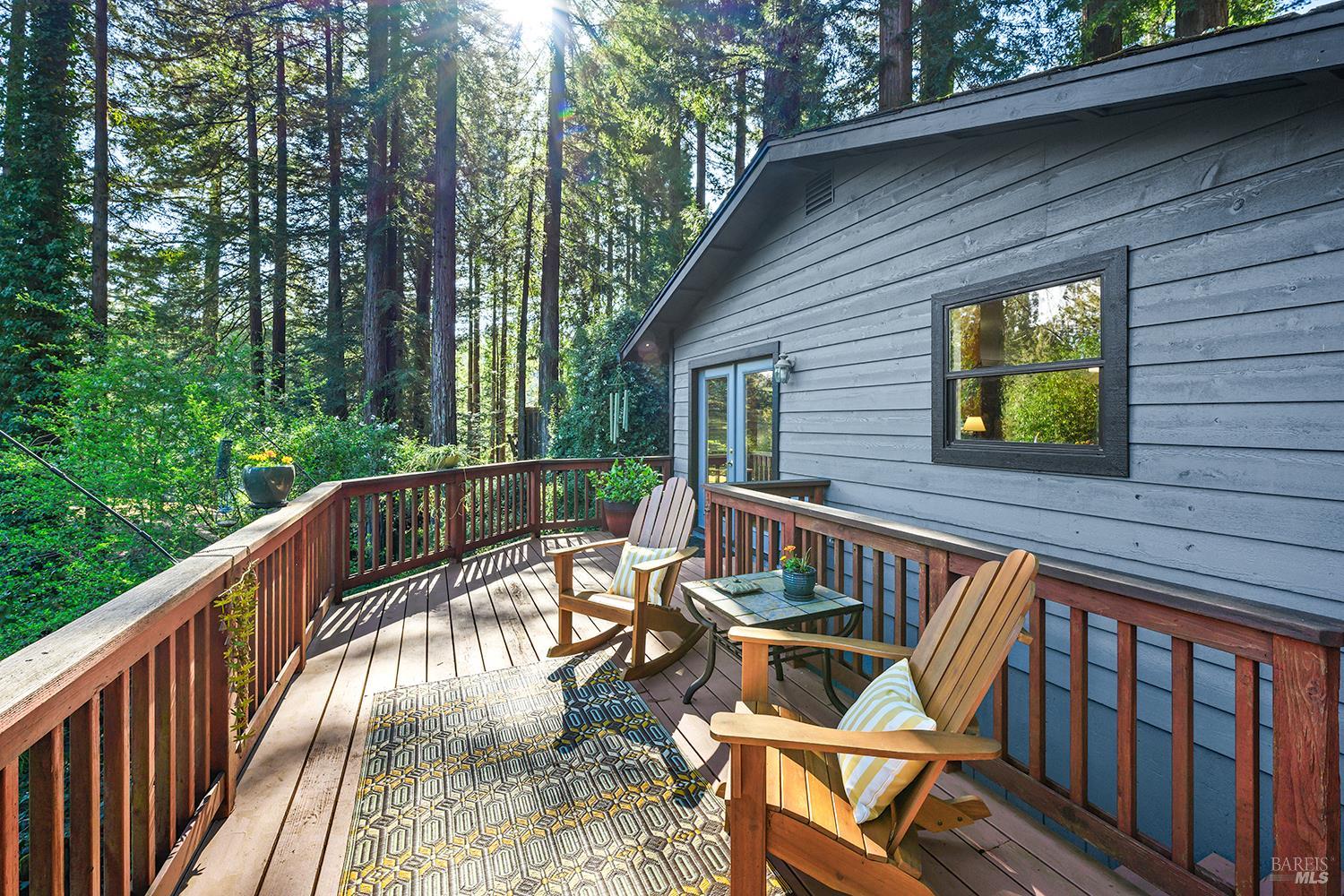 Detail Gallery Image 18 of 42 For 17450 Summit Ave, Guerneville,  CA 95446 - 3 Beds | 2 Baths