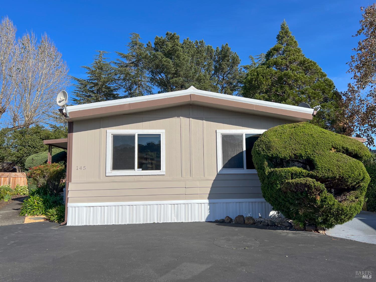 Detail Gallery Image 65 of 66 For 145 Bear Flag Rd, Sonoma,  CA 95476 - 3 Beds | 2 Baths