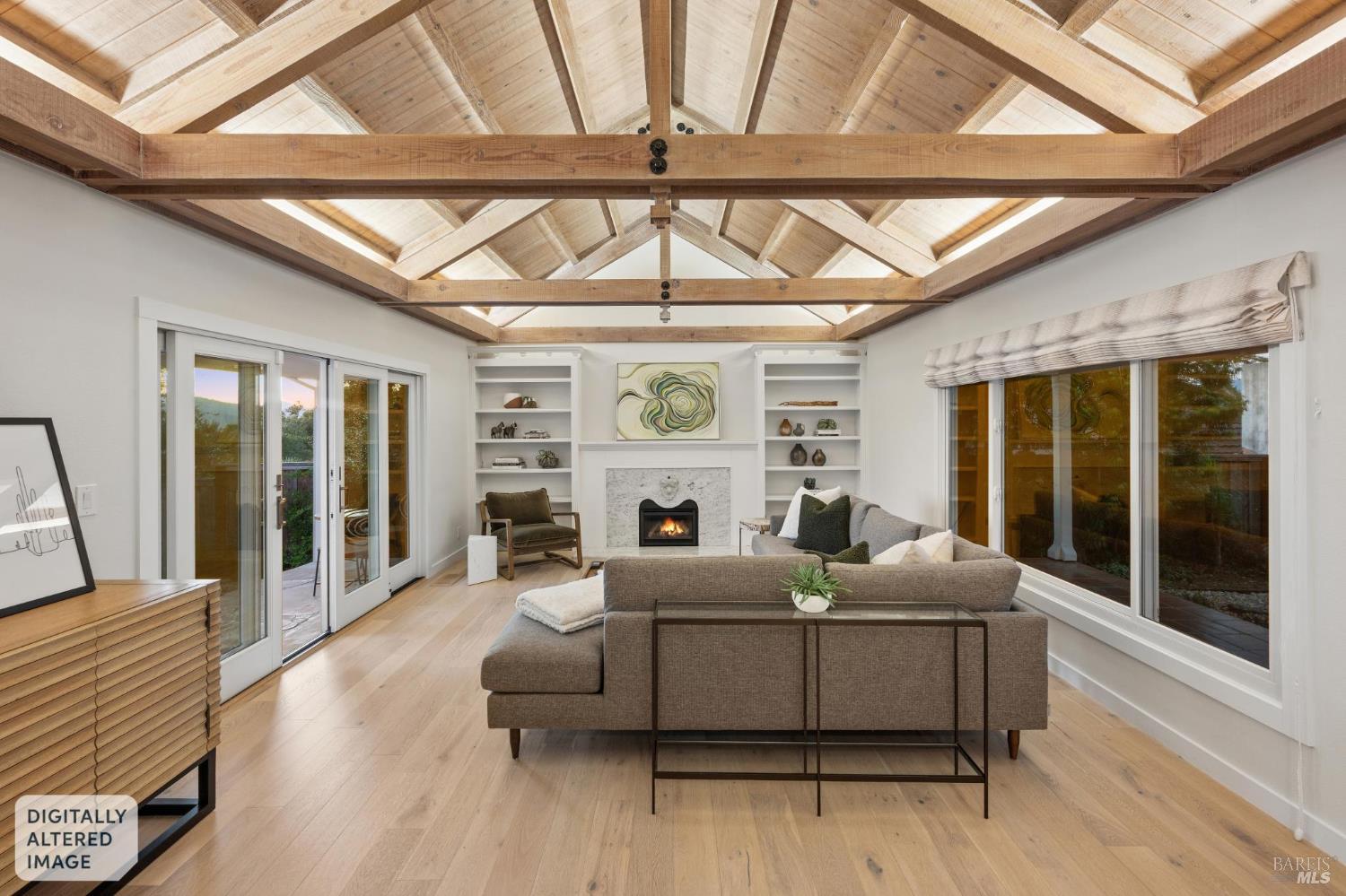 Detail Gallery Image 5 of 70 For 1236 N Fitch Mountain Rd, Healdsburg,  CA 95448 - 3 Beds | 2/1 Baths