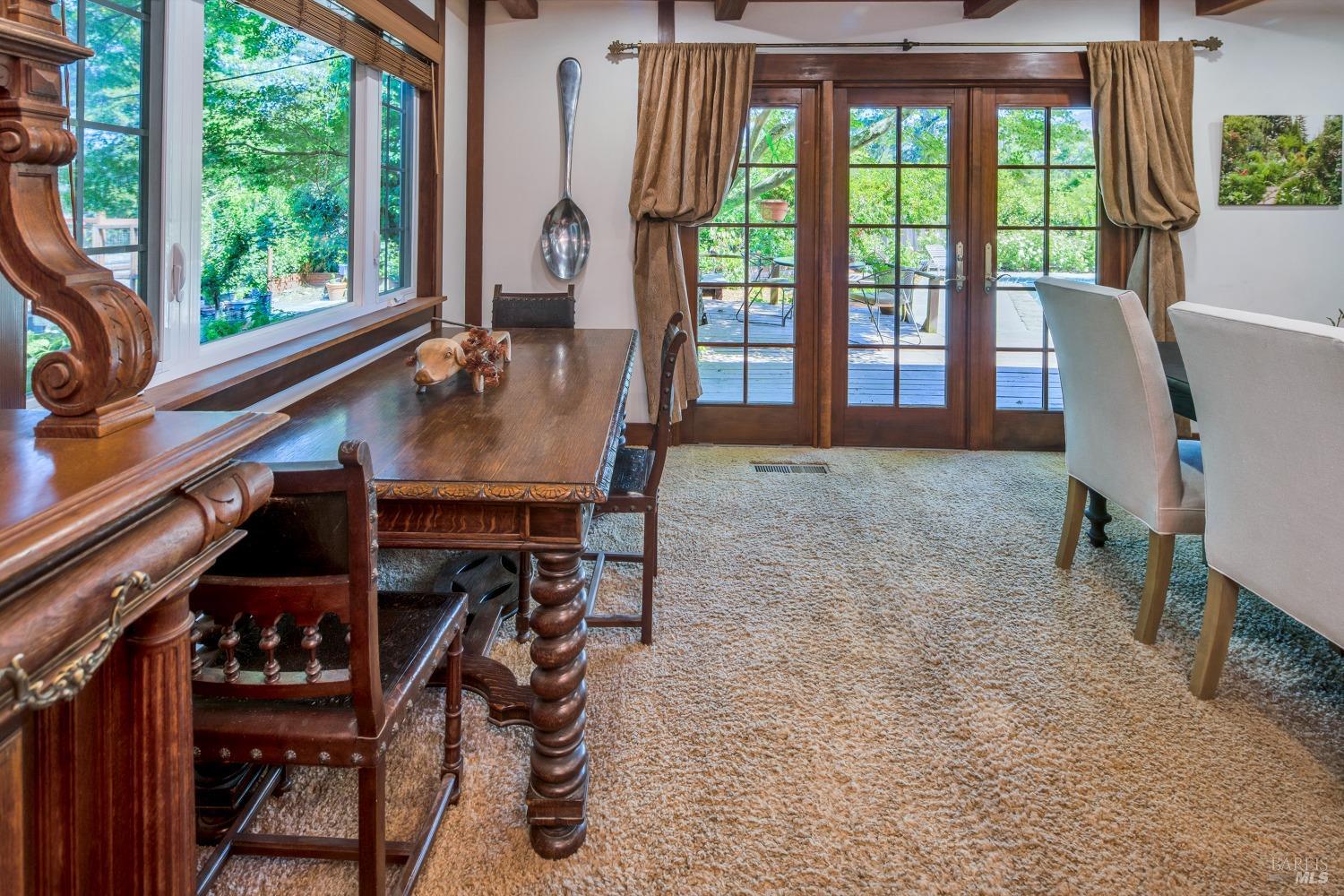 Detail Gallery Image 17 of 95 For 4038 E 3rd Ave, Napa,  CA 94558 - 4 Beds | 3 Baths